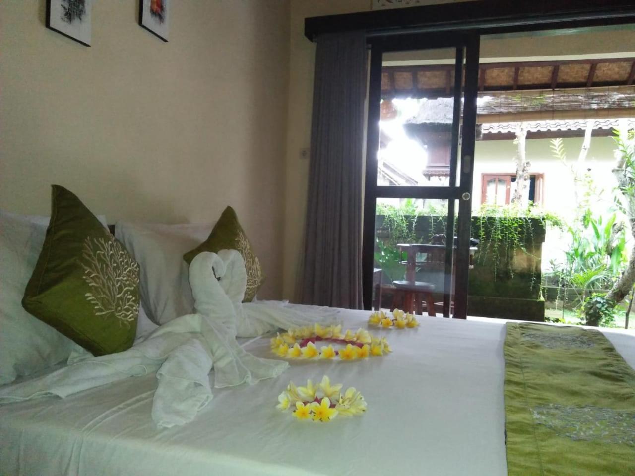 Lionk Bali House Panzió Ubud Kültér fotó